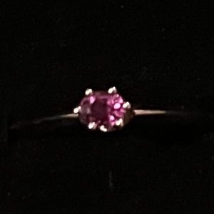 14k White Gold Prong Set Ruby Ring